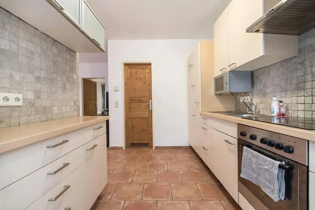 Spacious Central Apartment Vienna Austria